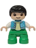 Minifigurka: 47205PB131:  Duplo Figure Lego Ville, Child Boy, Bright Green Legs, Medium Azure Jacket with Capital Letter A and Buttons, Black Hair (6590637)