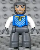 Minifigurka: 47394PB020:  Duplo Figure Lego Ville, Male Castle, Dark Bluish Gray Legs, Blue Chest, White Arms, Dark Bluish Gray Hands (4265816)