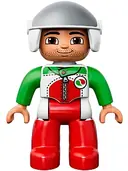 Minifigurka: 47394PB183:  Duplo Figure Lego Ville, Male, Red Legs, Race Top with Zipper and Octan Logo, White Helmet