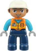 Minifigurka: 47394PB377:  Duplo Figure Lego Ville, Male, Construction Worker, Dark Blue Legs, Orange Vest with Name Tag, Medium Azure Shirt, Light Bluish Gray Hands, White Helmet (6585846)