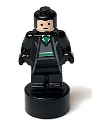 90398PB038:  Slytherin Student Statuette / Trophy #3, Light Nougat Face