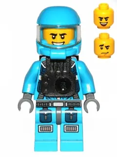 AC014:  Alien Defense Unit Soldier 6