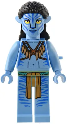 AVT024:  Neytiri - Dark Orange Straps and Medium Nougat Feather Necklace, Closed Mouth Smile