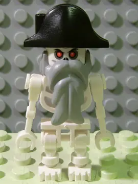 CAS346:  Fantasy Era - Skeleton Ship Captain