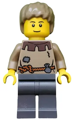 CAS410:  Fantasy Era - Peasant Male Young, Brown Eyebrows, Thin Grin
