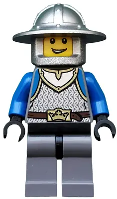 CAS517:  Castle - King's Knight Scale Mail, Crown Belt, Helmet with Broad Brim, Open Grin