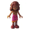 Minifigurka: Azari Firedancer in Magenta and Gold Outfit with Belt over Torso