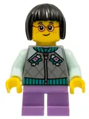 Minifigurka: HOL262:  Child - Girl, Flat Silver Jacket, Medium Lavender Short Legs, Black Short Hair, Glasses, Freckles