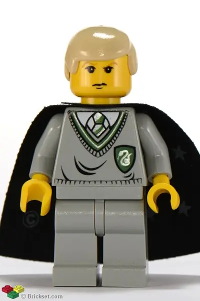 HP040:  Draco Malfoy - Slytherin Torso, Black Cape with Stars