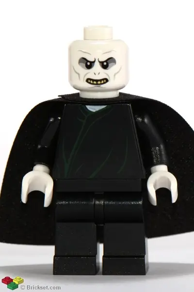 HP098:  Lord Voldemort - White Head, Black Cape, Dark Green Robe Lines