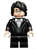 Minifigurka: HP184:  Harry Potter - Black Suit, White Bow Tie, Medium Legs