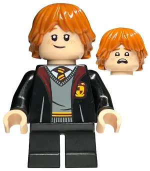 HP283:  Ron Weasley - Gryffindor Robe, Sweater, Shirt and Tie, Black Short Legs