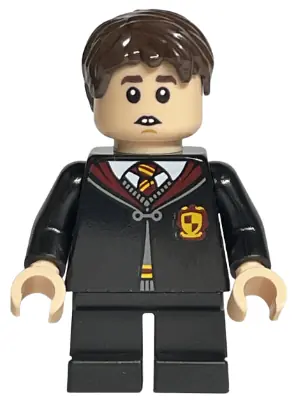 HP299:  Neville Longbottom - Gryffindor Robe Clasped, Black Short Legs