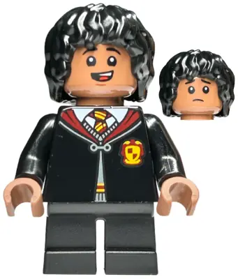 HP441:  Lee Jordan - Gryffindor Robe Clasped, Black Short Legs, Hair Tousled