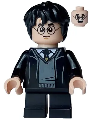 HP470:  Harry Potter - Hogwarts Robe, Black Tie