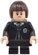 Minifigurka: HP492:  Pansy Parkinson - Slytherin Robe Clasped, Black Skirt, Black Short Legs with Dark Bluish Gray Stripes