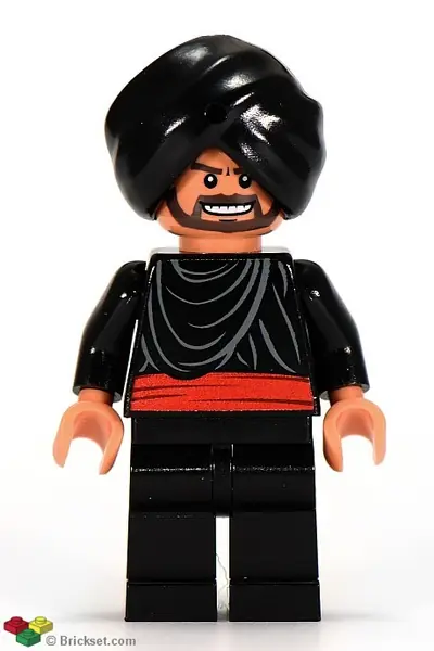 IAJ037:  Cairo Swordsman