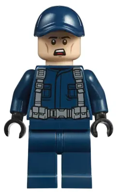 JW037:  ACU Tracker - Male, Dark Blue Cap, Light Nougat Head