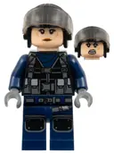 Minifigurka: JW042:  ACU Tracker - Female, Black Aviator Cap with Trans-Brown Visor, Light Nougat Head