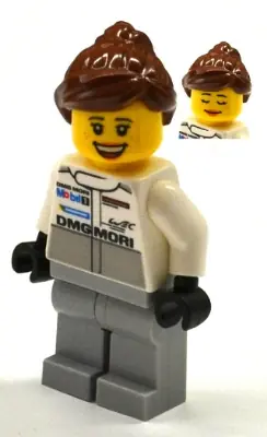 SC031:  Porsche Mechanic - Female