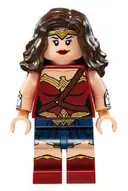 Minifigurka: SH0221:  Wonder Woman - Dark Red Torso, Dark Blue Skirt