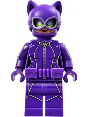 SH0330:  Catwoman - Dark Purple Suit