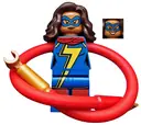 Minifigurka: SH0375:  Ms. Marvel (Kamala Khan) - Long Arms
