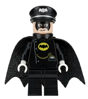 SH0424:  Alfred Pennyworth - Batsuit