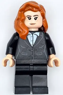 SH0926:  Pepper Potts - Black Suit, Dark Orange Hair over Shoulder