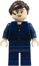 Minifigurka: SH1129:  Maria Hill - Dark Blue Suit, Printed Arms