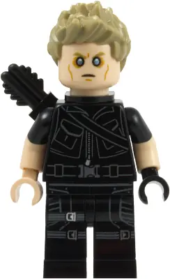 SH1130:  Hawkeye - Black Suit, Quiver