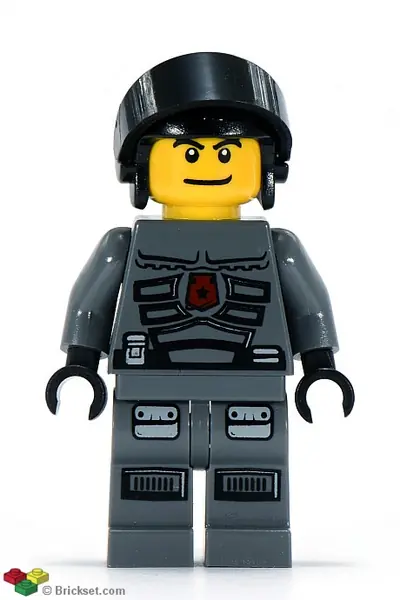 SP104:  Space Police 3 Officer  6