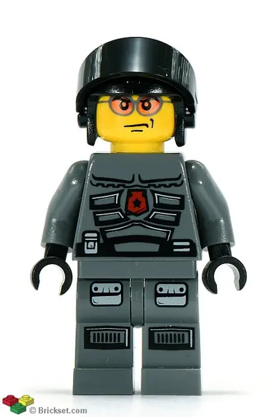 SP105:  Space Police 3 Officer  7