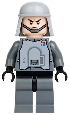 SW0426:  Imperial Officer with Battle Armor (Captain / Commandant / Commander) - Chin Strap