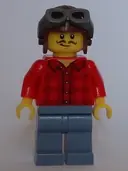 Minifigurka: TWN286:  Red Plaid Flannel Shirt, Sand Blue Legs, Aviator Cap