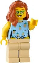 Minifigurka: TWN468:  Land Rover Classic Defender Driver - Female, Bright Light Blue Knotted Top with Pineapples, Tan Legs, Dark Orange Hair, Green Glasses