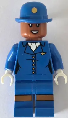 TWN543:  Pan Am Flight Attendant
