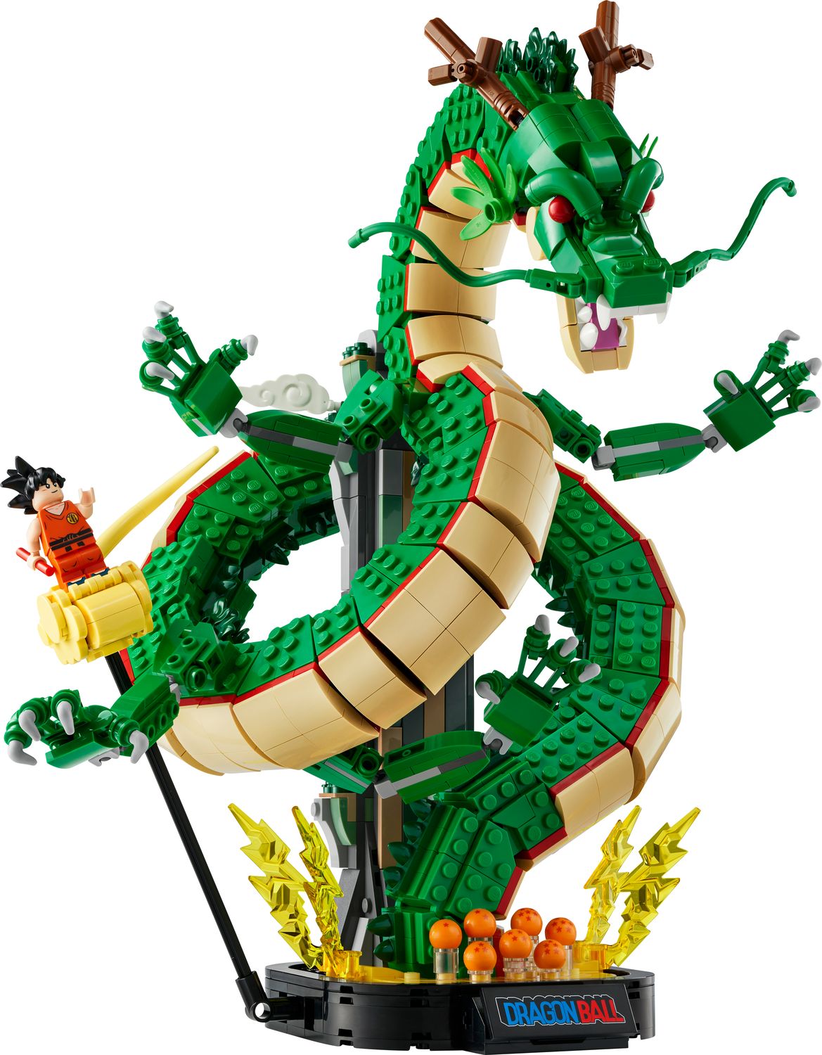 Zbudowany model LEGO 11390 Dragon Ball: Shenron & Goku - zielony smok Shenron wyłaniający się z siedmiu Smoczych Kul i minifigurka małego Goku na chmurce Kintoun