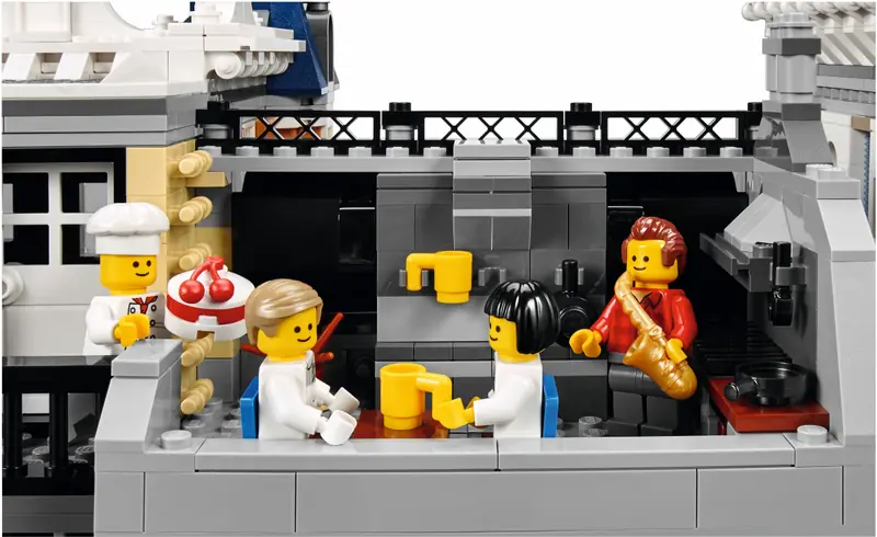LEGO 10255 Plac Zgromadzeń zdjęcie 25