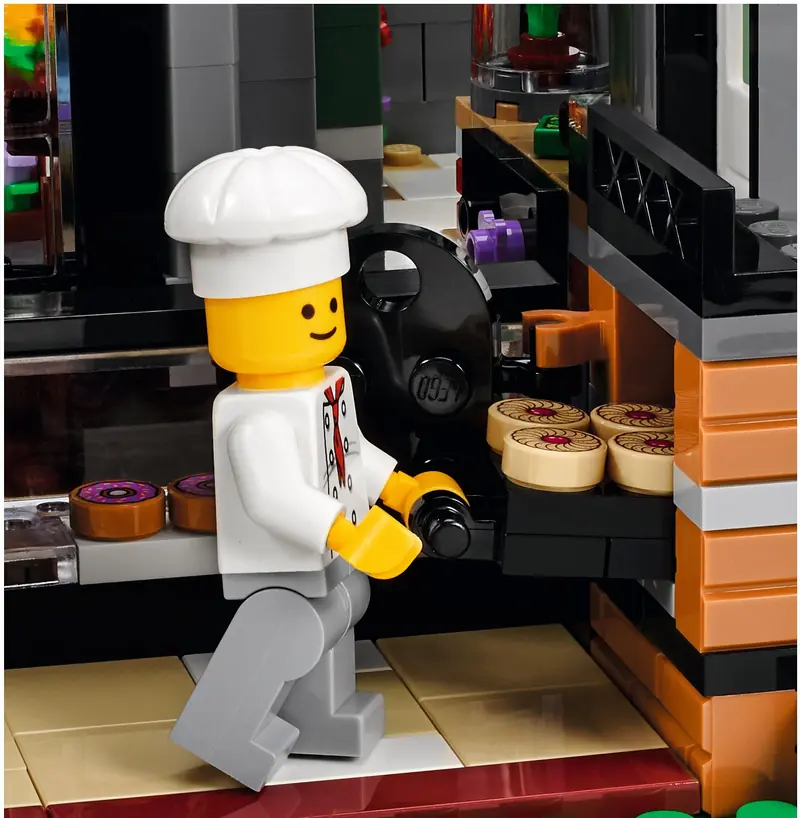 LEGO 10255 Plac Zgromadzeń zdjęcie 28