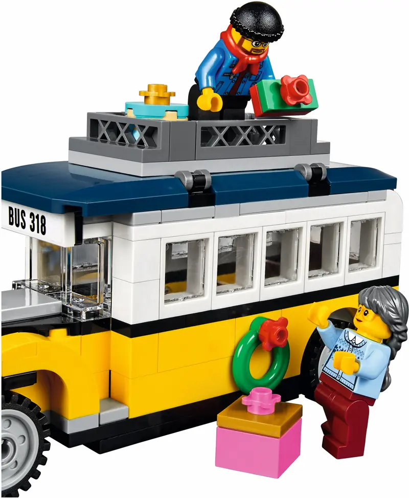 LEGO 10259 Stacja w zimowej wiosce zdjęcie 15