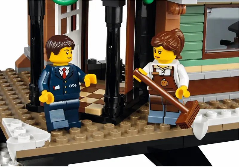 LEGO 10259 Stacja w zimowej wiosce zdjęcie 10