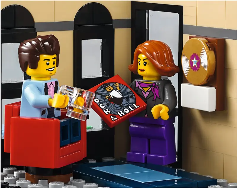 LEGO 10260 Bistro w śródmieściu zdjęcie 19