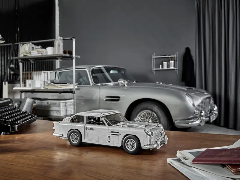 LEGO 10262 Aston Martin DB5 Jamesa Bonda zdjęcie 8