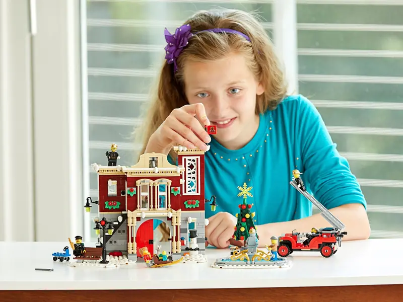 LEGO 10263 Remiza strażacka w zimowej wiosce zdjęcie 35
