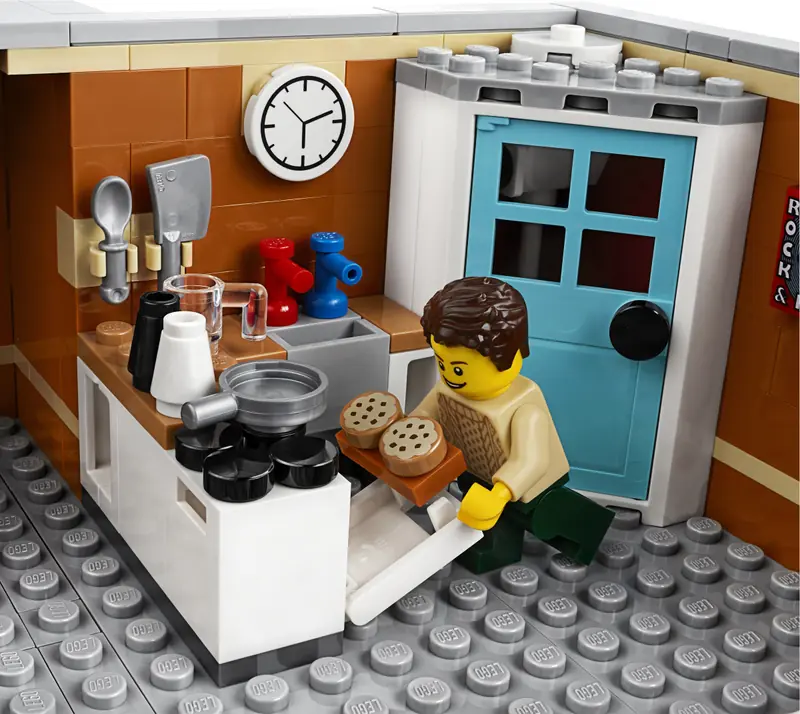 LEGO 10264 Warsztat na rogu zdjęcie 33