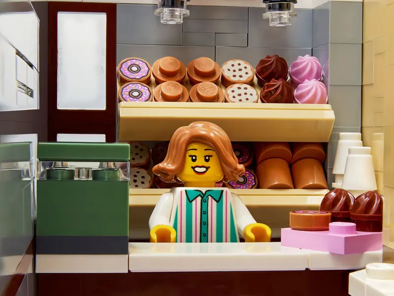 LEGO 10278 Posterunek policji zdjęcie 31