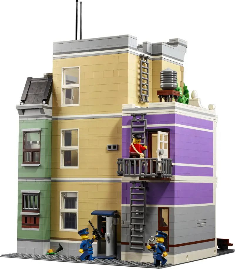 LEGO 10278 Posterunek policji zdjęcie 13