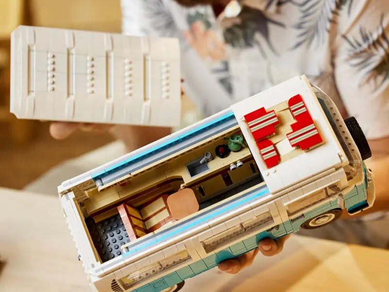LEGO 10279 Mikrobus kempingowy Volkswagen T2 zdjęcie 28