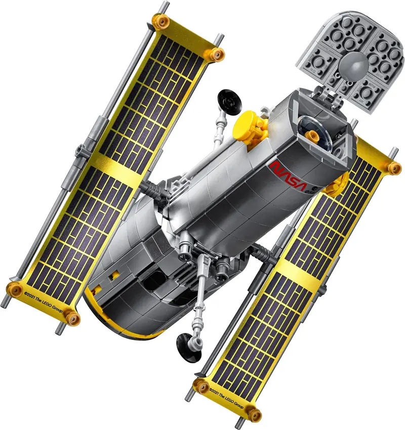 LEGO 10283 Wahadłowiec Discovery NASA zdjęcie 5